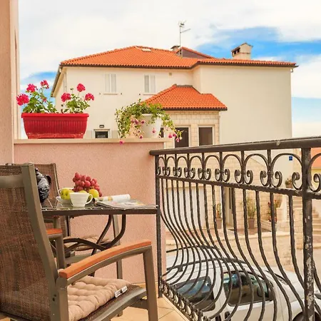 Apartmán La E Bella