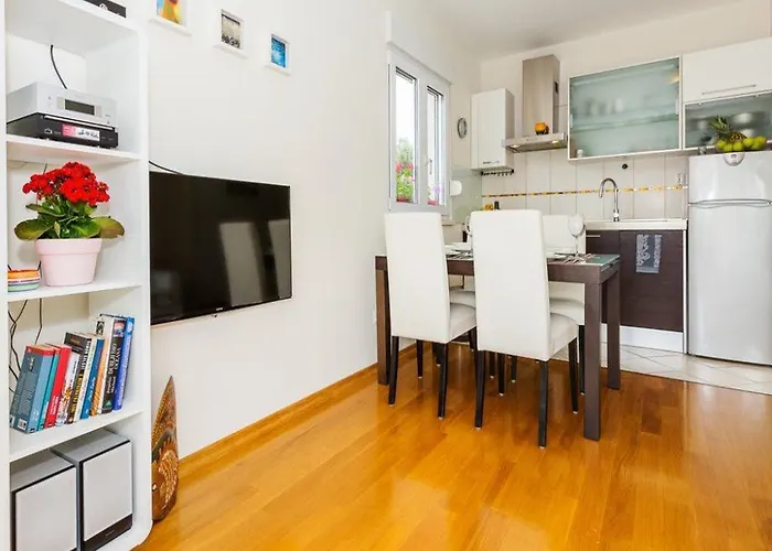 Apartmán La E Bella *